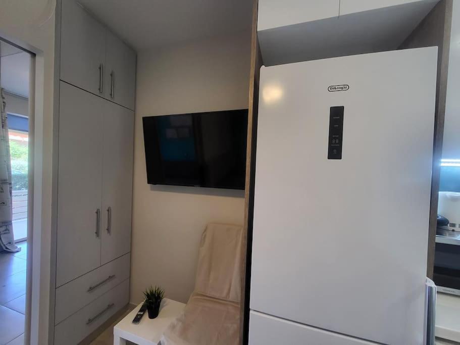 Bovis Apartments #2 Pórto Ráfti 外观 照片