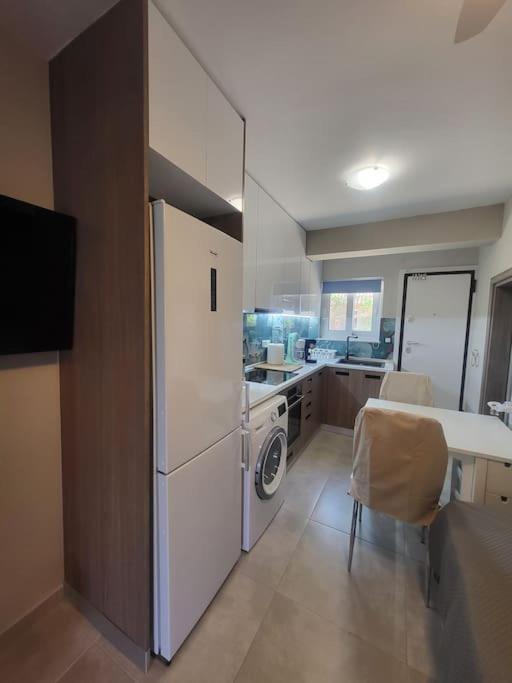 Bovis Apartments #2 Pórto Ráfti 外观 照片